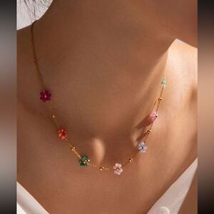 Boho flower necklace M547